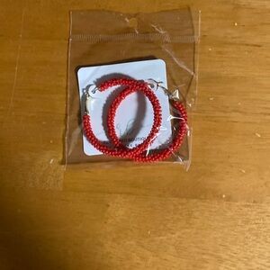 Refabbed boutique NWT red beaded hoop earrings